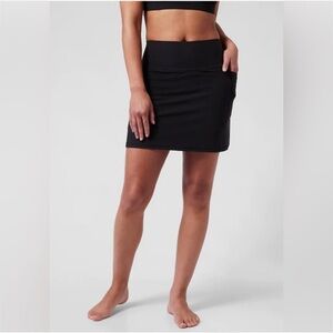 ATHLETA Salutation Stash Pocket 16.5” Skort